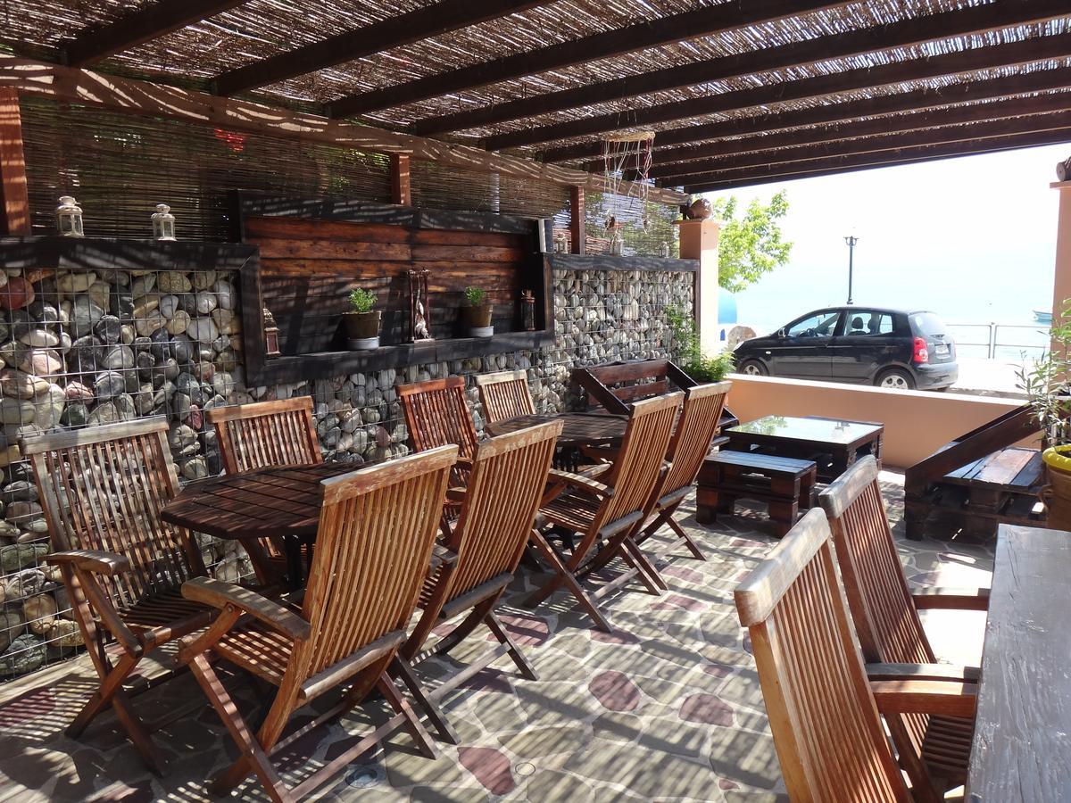 אדיפסוס Despoina Apartments מראה חיצוני תמונה